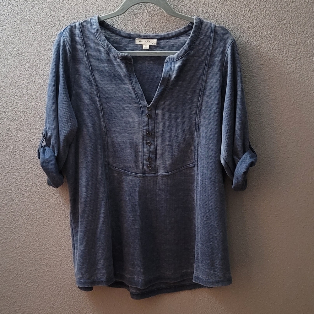Blue top